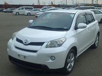 Toyota ist красный 2009