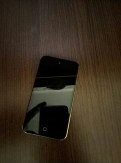 Плеер iPod touch 4 8Gb