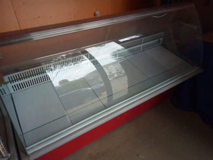 Продам Холодильные витрины
