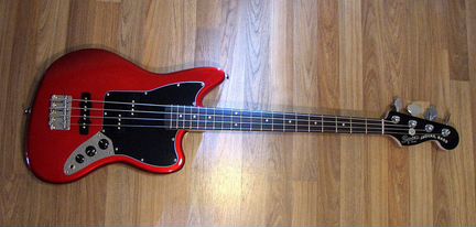 Бас-гитара Fender squier vintage modified Jaguar