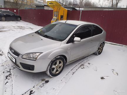 Ford Focus 2.0 МТ, 2007, 243 333 км