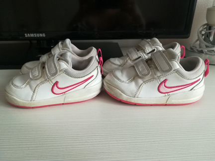 Кроссовки Nike для девочек