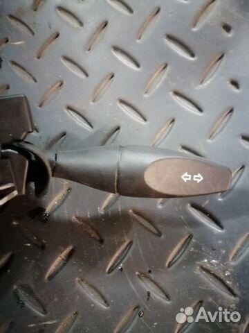 Подрулевой переключатель Ford Fiesta 2008