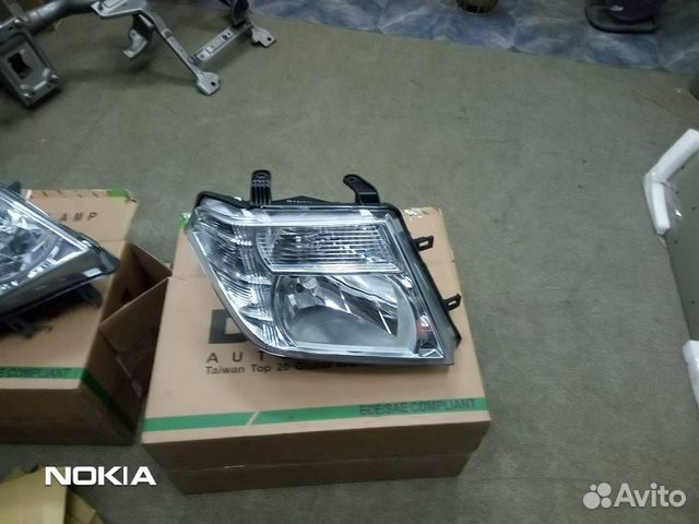 Фара nissan pathfinder 10-12
