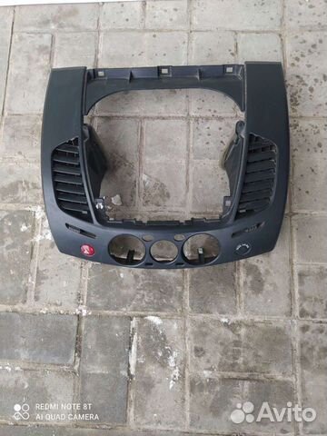 Mitsubishi L200 накладка торпеды