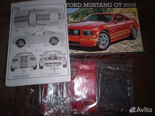 Revell 07355 Ford Mustang GT 2005