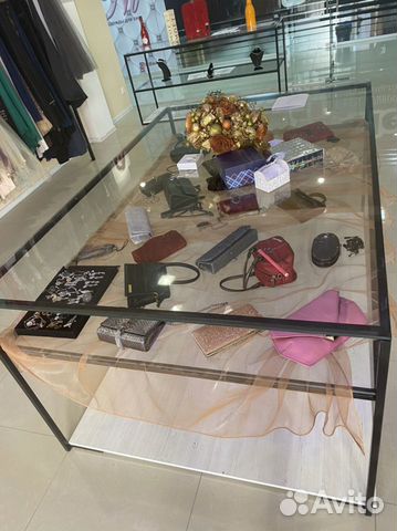 Торговое оборудование Стеллаж-витрина стеклянная