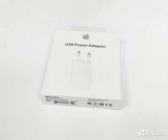 Зарядное устройство для iPhone / iPad