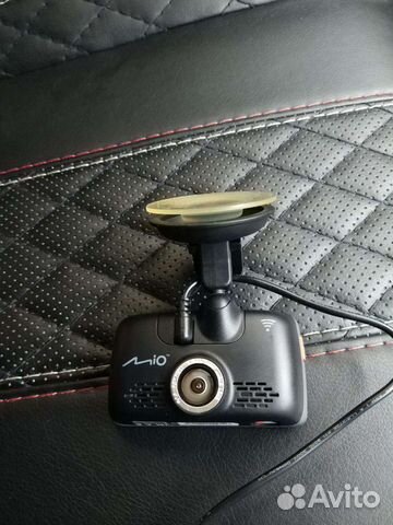 Видеорегистратор MIO mivue 688