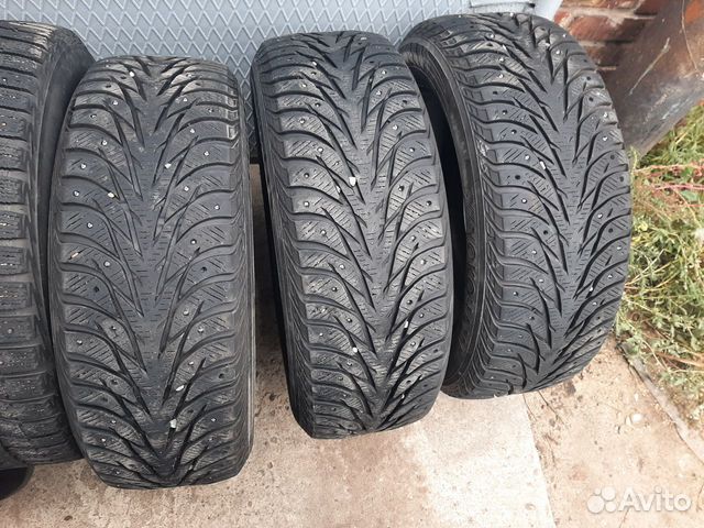 Yokohama Ice Guard IG35 215/60 R16