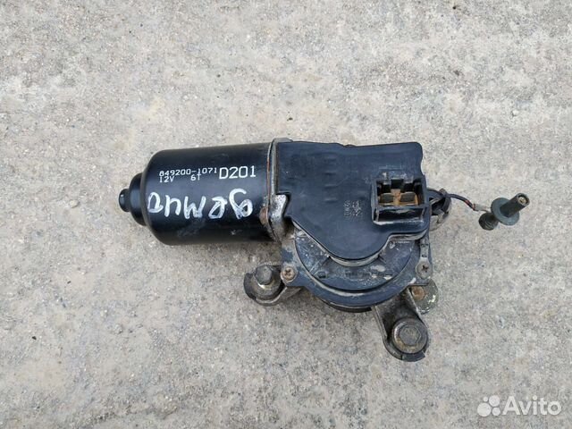 Мотор передних стеклоочистителей Mazda Demio