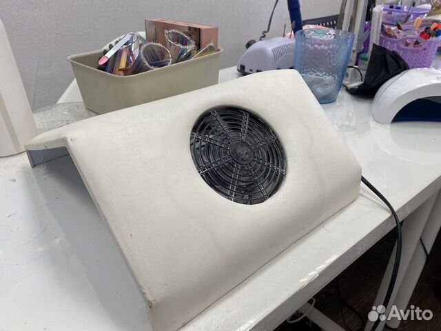 Вытяжка пылесос для маникюра