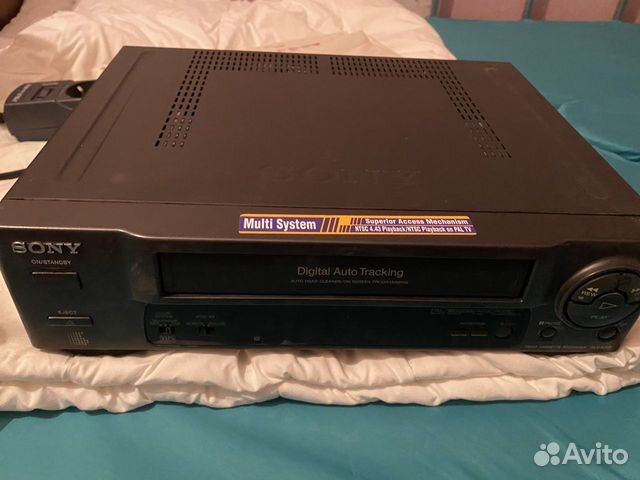 Видеомагнитофон VHS Sony
