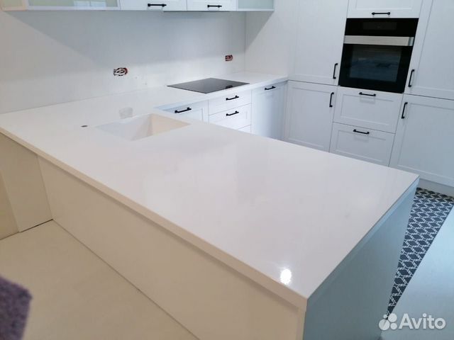 Столешницы, подоконники из искусственного камня