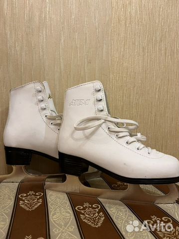 Коньки для девочки