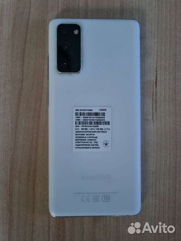 Телeфон Samsung Galaхy S20 fe