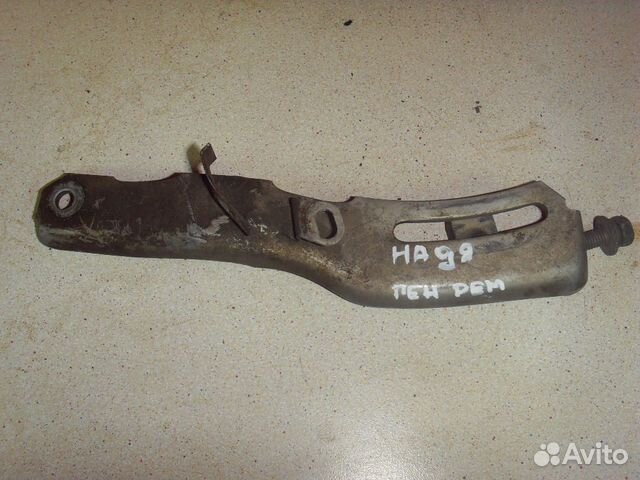 Натяжитель ремня генератора Toyota Nadia (SXN15)