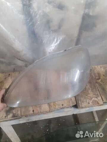 Стекло фары Mercedes-Benz w220
