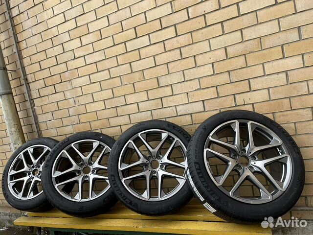 Новые Зима оригинал R21 Mercedes G63 AMG 2022г