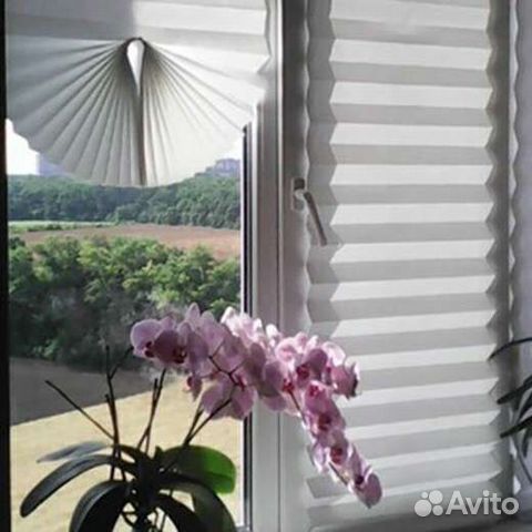 Штора бумажная солнцезащитная 60*180