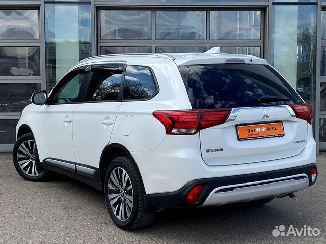 Mitsubishi Outlander 2.4 CVT, 2019, 75 576 км