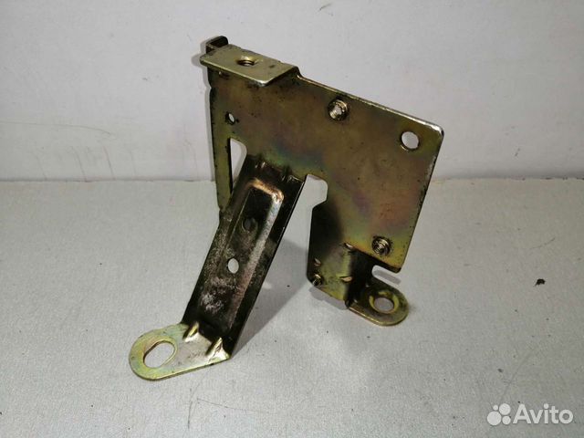 Крепление кронштейн катушки Форд Фокус 1