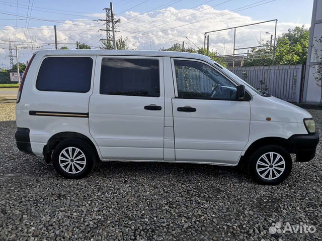 Toyota Town Ace 1.8 AT, 2002, 260 000 км