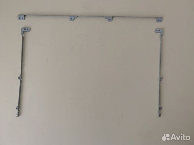 Крепления матрицы ноутбука