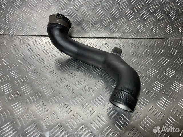 Патрубок интеркуллера N55 BMW F01 F07 F10