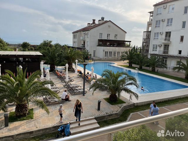 

Квартира-студия, 56 м², 2 кровати