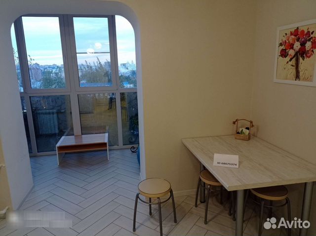 

2-к. квартира, 70 м², 6/10 эт.
