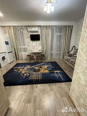 

1-к. квартира, 35 м², 3/3 эт.