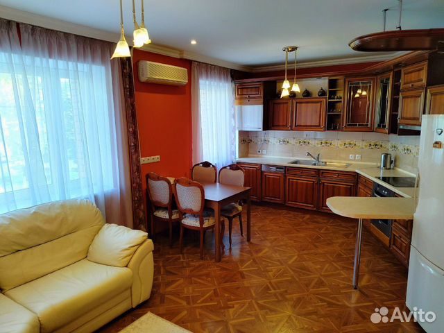 

3-к. квартира, 100 м², 4 кровати