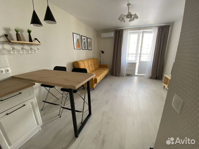 

1-к. квартира, 45 м², 10/17 эт.