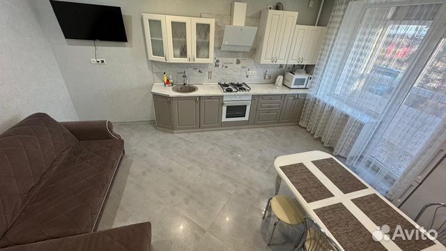 

1-к. квартира, 37 м², 3/7 эт.