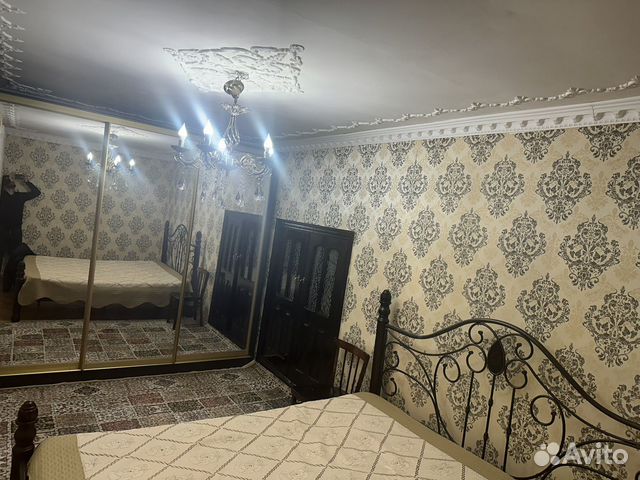 

2-к. квартира, 70 м², 1/1 эт.