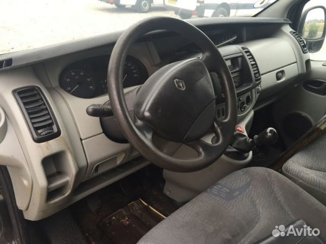 Renault Trafic 2005 г, на запчасти