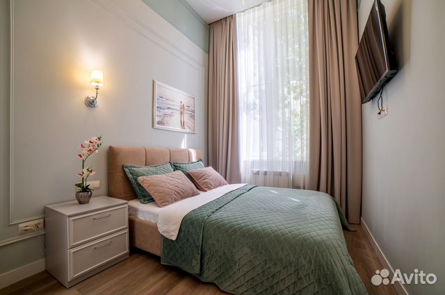 

3-к. квартира, 80 м², 1/17 эт.