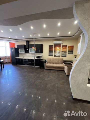 

1-к. квартира, 64 м², 2 кровати