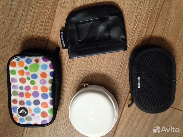 Амбюшуры и сумочки чехлы наушников