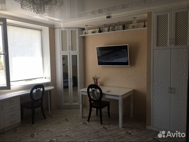 

2-к. квартира, 60 м², 2/6 эт.