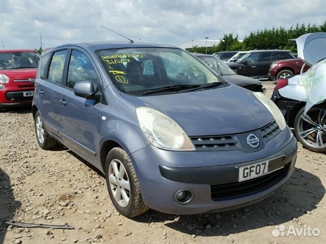 Дверь капот фара бампер nissan note E11 Дверь капот фара бампер nissan note E11