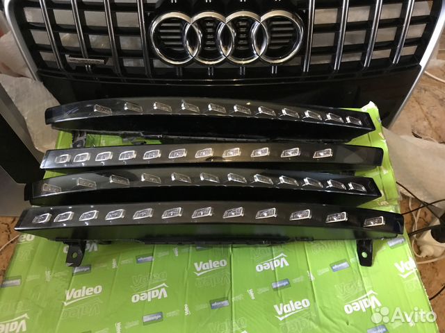 Audi Q7 поворотники в асортименте