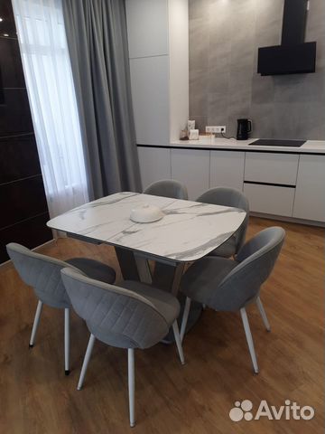 

2-к. квартира, 40 м², 9/18 эт.