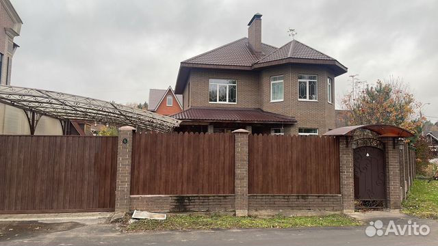 

5-к. дом, 230 м²
