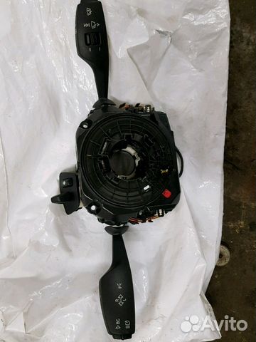 Коммутационный центр подогрев руля SZL BMW F02 F10 Коммутационный центр подогрев руля SZL BMW F02 F10