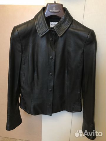 Кожаная куртка Armani Collezioni Кожаная куртка Armani Collezioni
