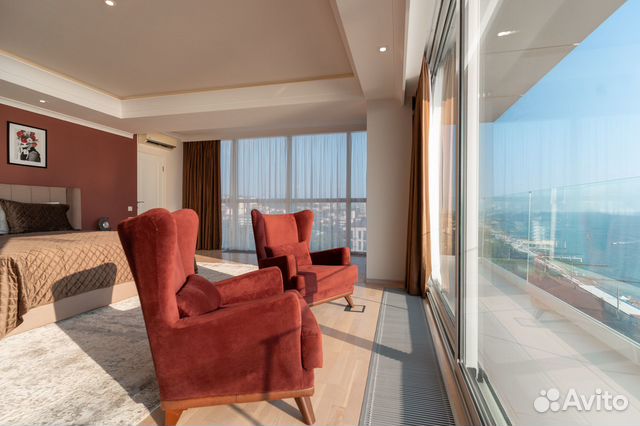 

4-к. квартира в апарт-отеле, 220 м², 3 кровати