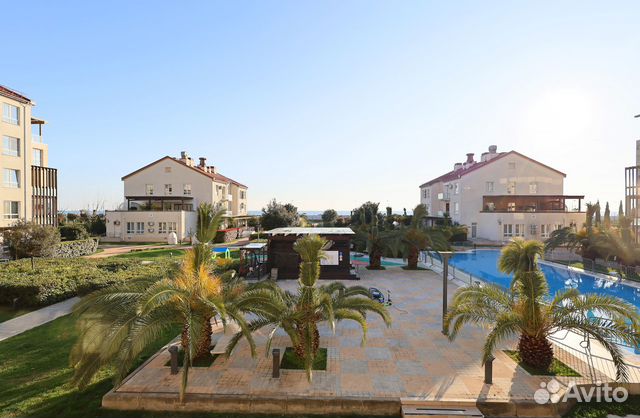 

Квартира-студия, 52 м², 2 кровати