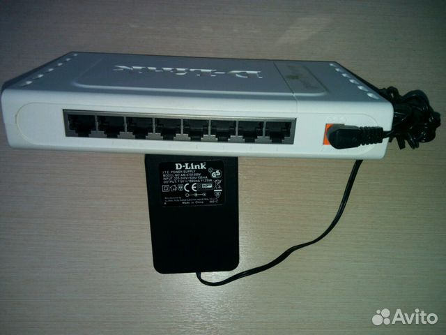 Свитч гигабитный 8-портовый D-Link DGS-1008D